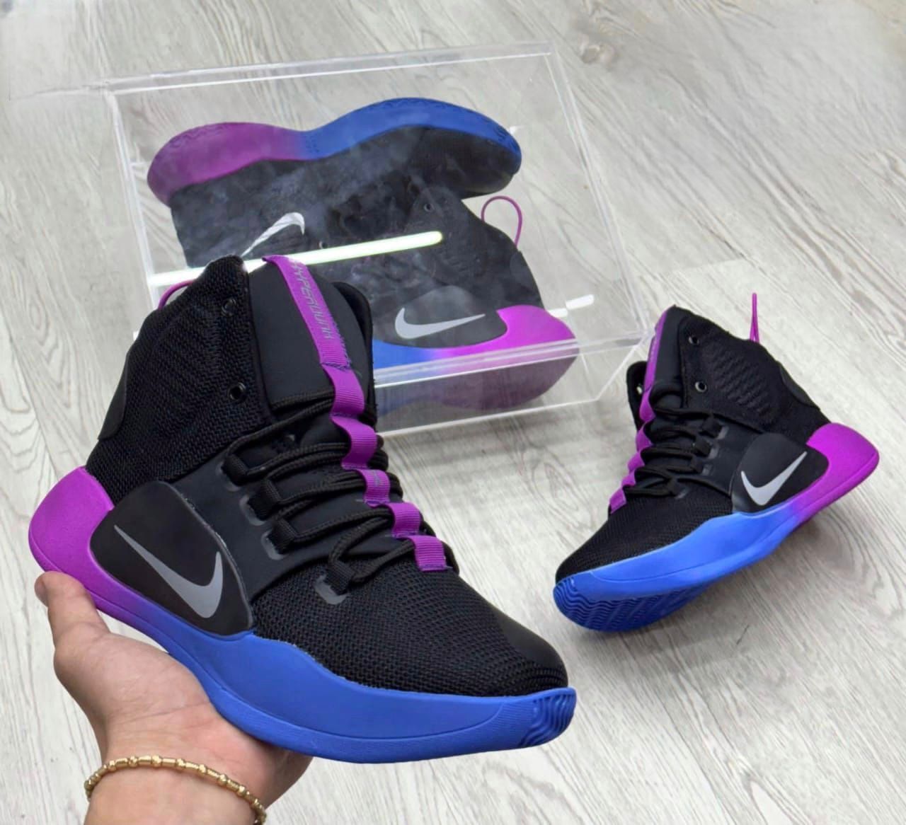BOTA HYPERDUNK